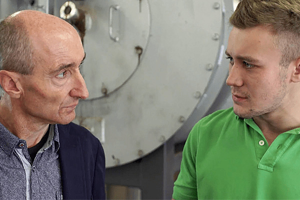 Professor Bruno Glaser und Aaron Saßmannshausen